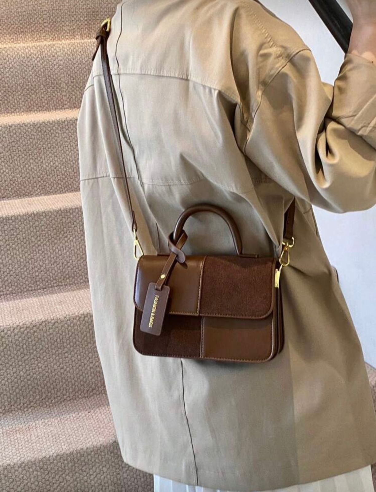 Neuer, stylischer minimalistischer karierter Patchwork Handtaschen mit Schultergurt