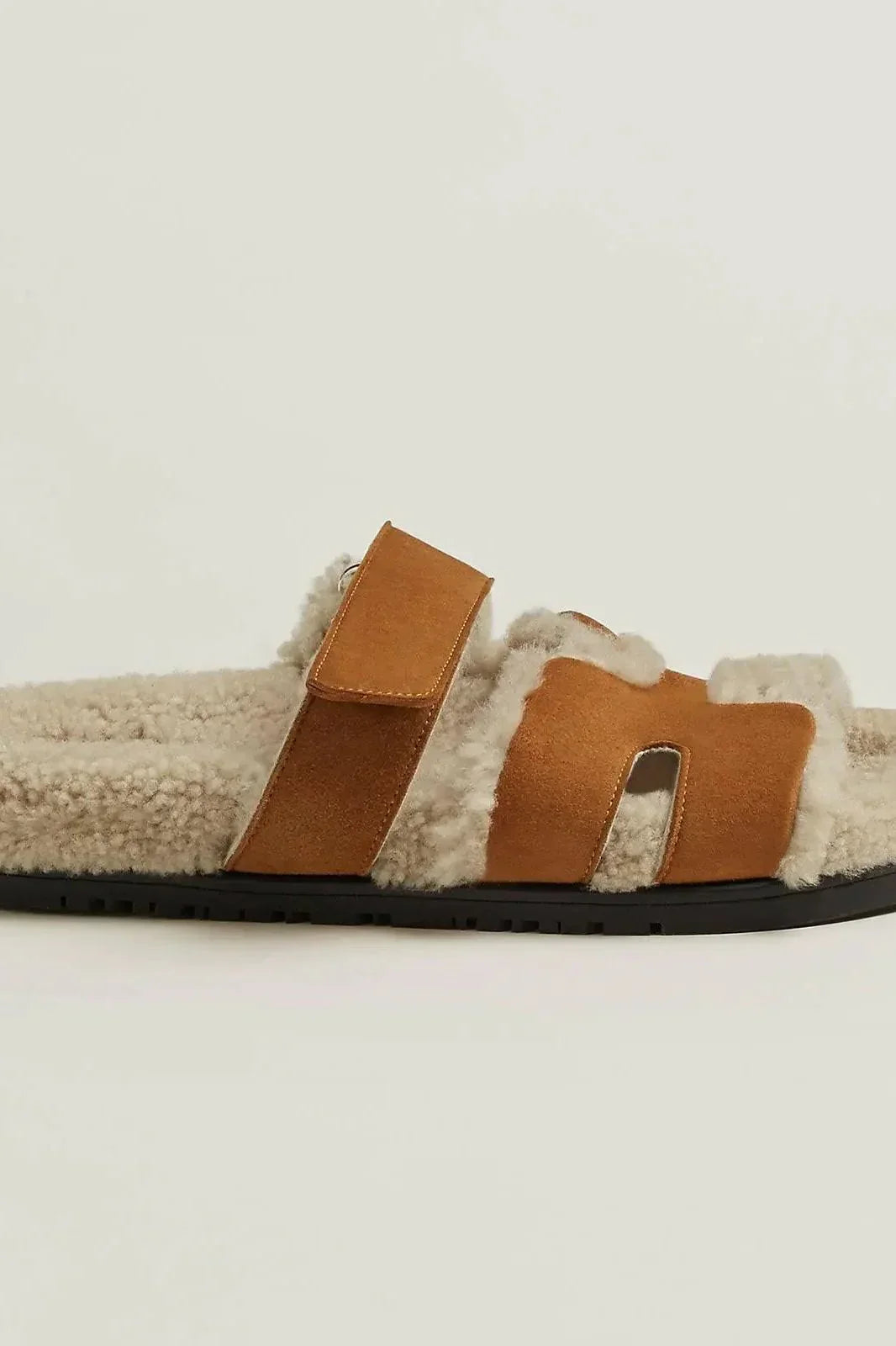 Gemütliche Luxus-Sandalen