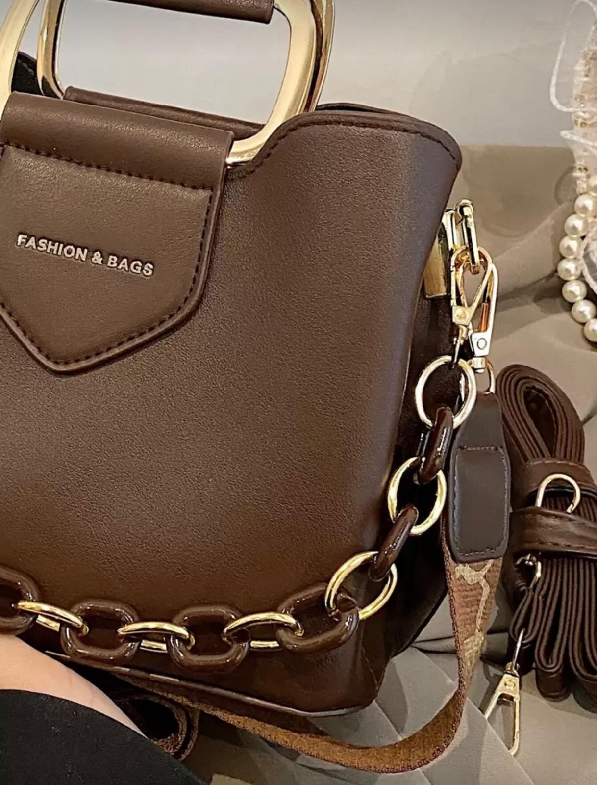 CONTAINEVERY Leichte, Business-Casual-Umhängetasche mit Mini-Buchstaben-Detail und Kettendekor für Teenager, Mädchen, Frauen, Studenten, Anfänger und Angestellte. Perfekt für Büro, Hochschule, Arbeit, Geschäft, Pendeln, Outdoor, Reisen, Ausflüge